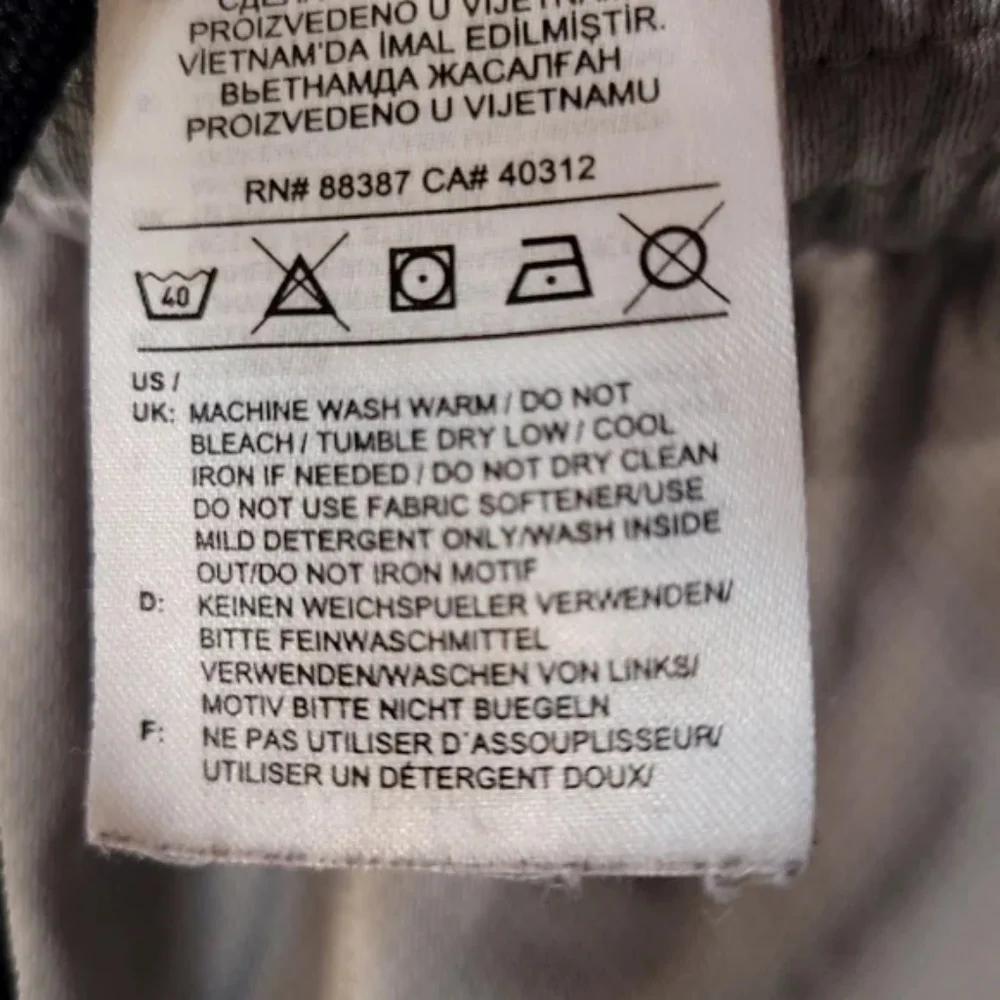 Adidas Lightweight Performance Shorts - Picture 6 of 9